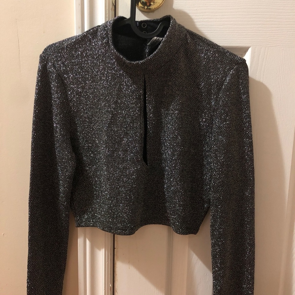HM shiny top